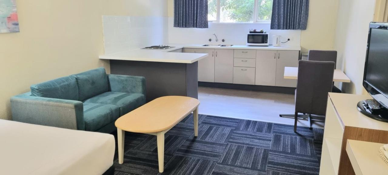 Hotel Cavalier Wantirna South Kültér fotó